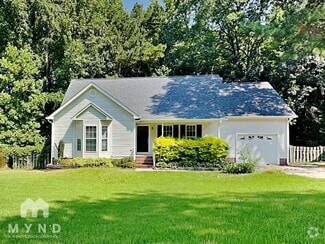 Building Photo - 1008 Roundtable Ct