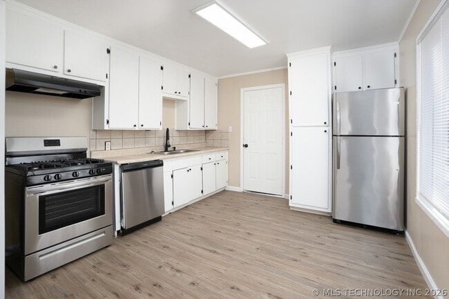 Foto del edificio - 624 East 28th St N