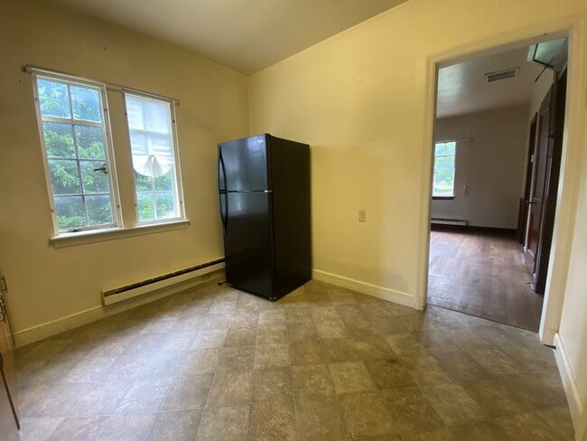 Building Photo - 102 Safe Harbor Village