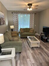 Building Photo - 624 River Oaks Dr