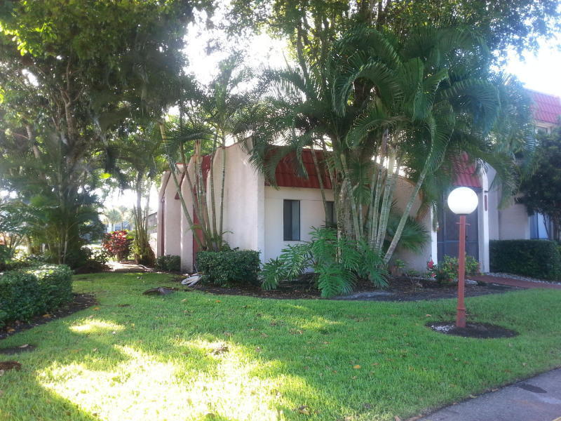 Primary Photo - 4374 Fountains Dr