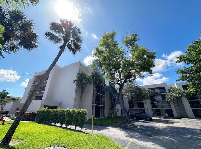 Building Photo - 8700 SW 133rd Avenue Rd
