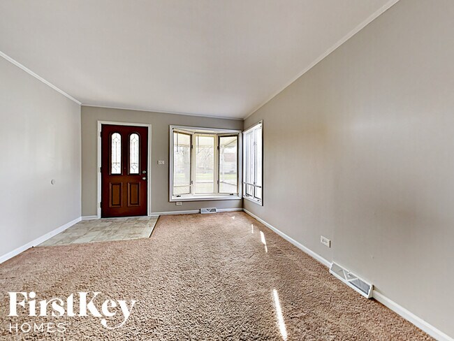 Building Photo - 3734 Park Ave