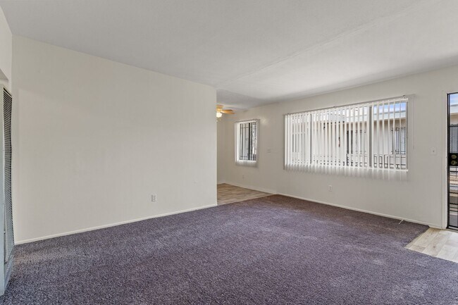 Foto del edificio - 1101-1111 E 11th Street