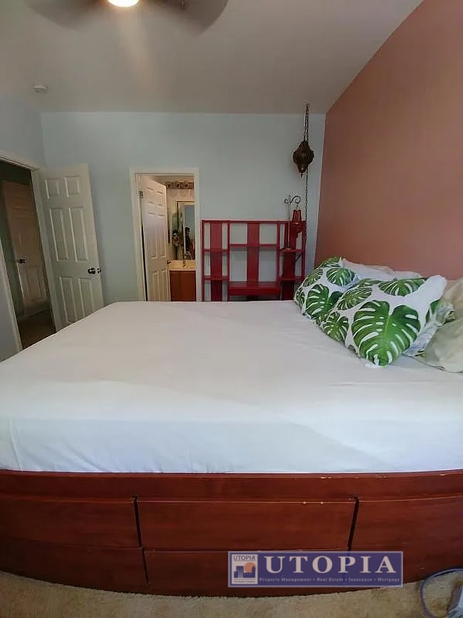 Foto del edificio - 2 Bed 2 Bath Bi-Level Condo Downtown