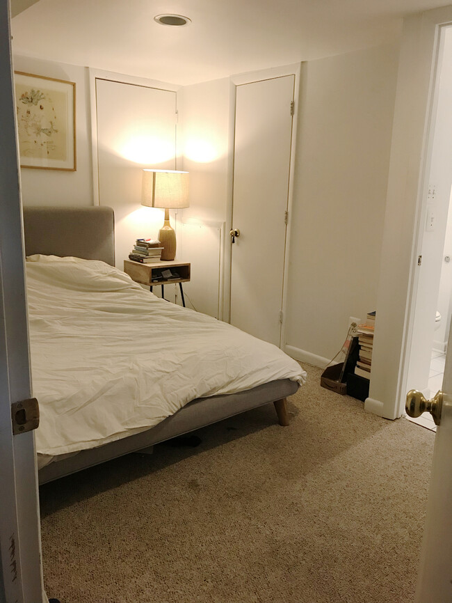 Foto del edificio - 3627 Cumberland St NW