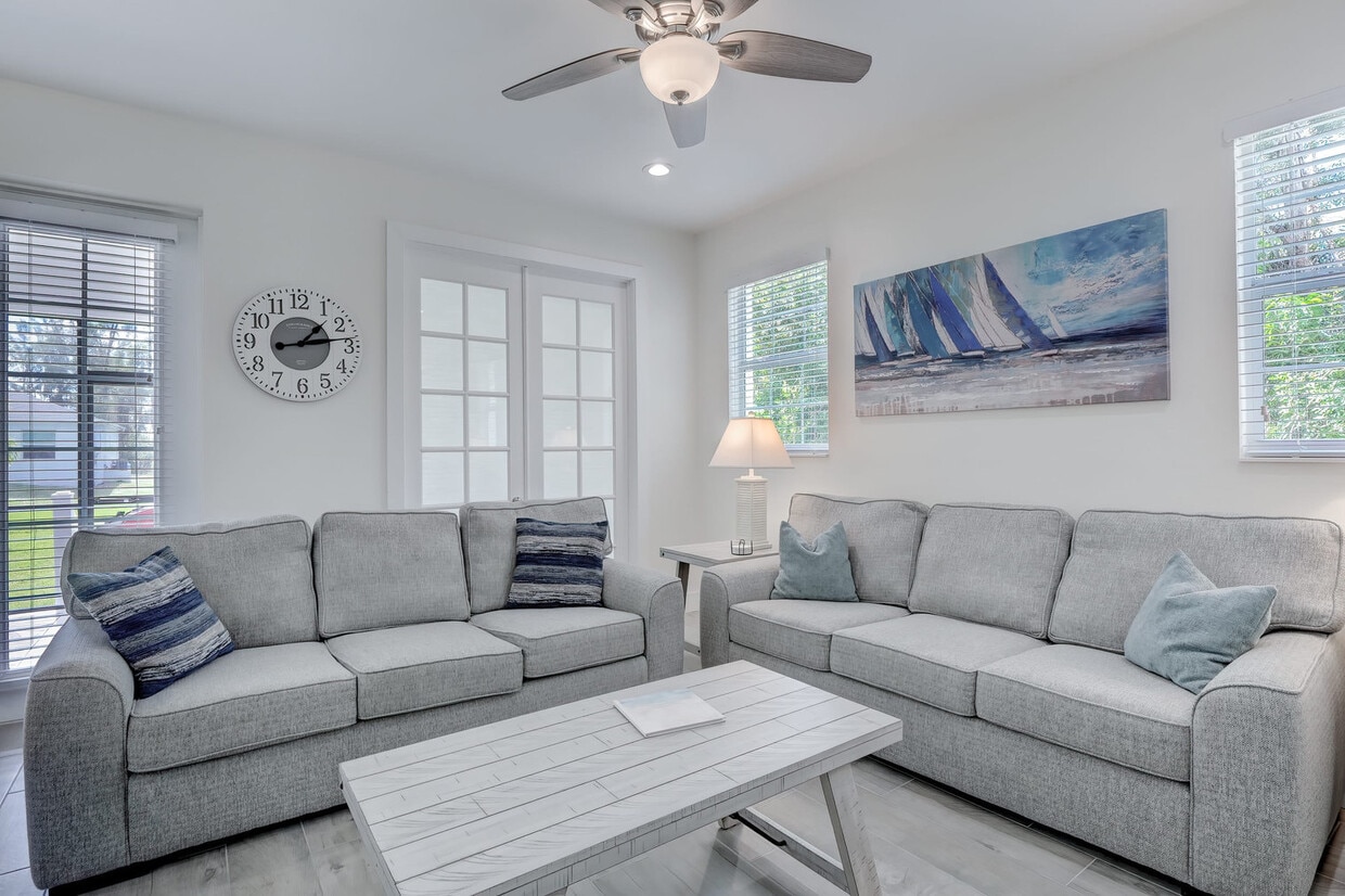 Foto principal - 3100 Andrews Ave