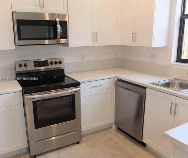 Photo - 407 NE 208th Terrace Townhome