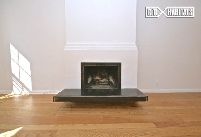Foto del edificio - 337 W 29th St
