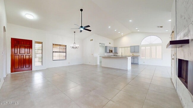 Building Photo - 9814 W Menadota Dr