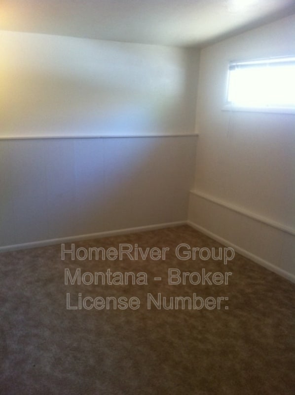 Building Photo - 705 Minnesota Ave