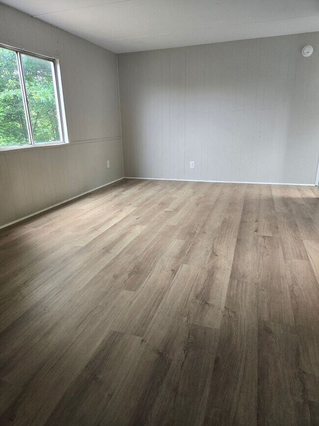 Foto del edificio - 2 Bedroom Mobile Home in Rockwell Village!