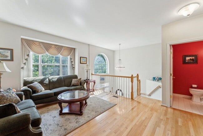 Building Photo - 11450 Abner Ave