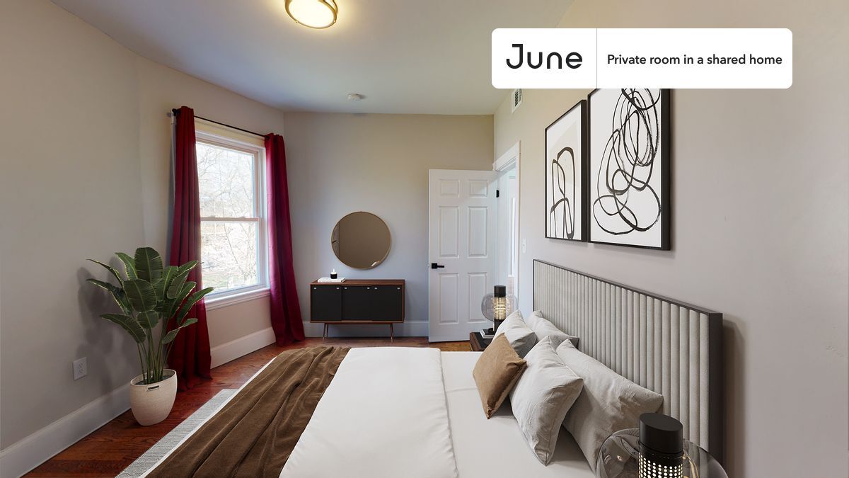 Foto principal - Room in Shared 4 bed/2 bath home