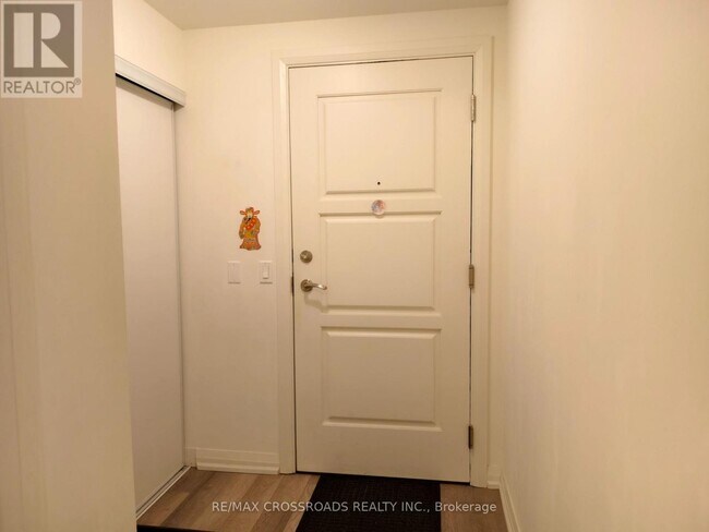 Building Photo - 9506 Markham Rd