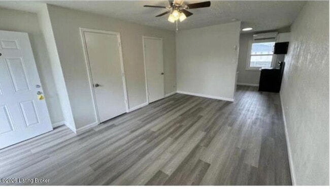 Foto del edificio - 3632 Manslick Rd