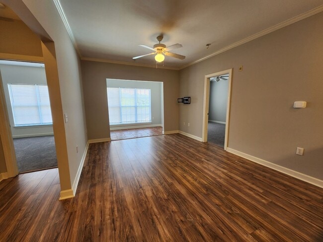 Foto del edificio - 2 Bedroom | 2 Bath Condo with Garage in Bellingham Park