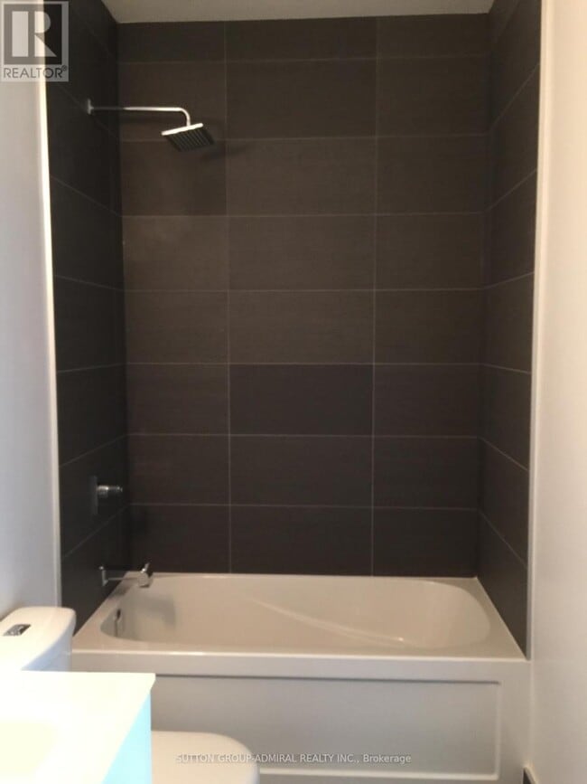 Building Photo - 111 St Clair Ave W