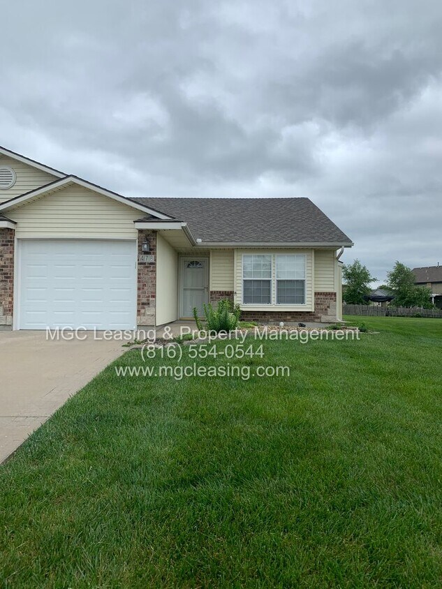 478480480 Kreisel Dr, Raymore, MO 64083 Townhome Rentals in Raymore