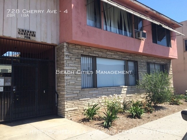 Building Photo - 728 Cherry Ave