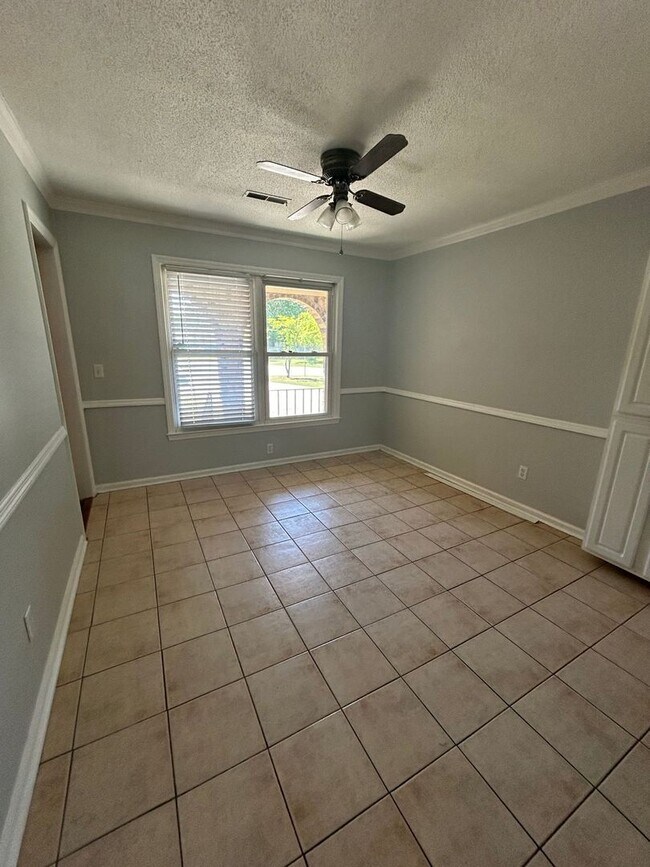 Building Photo - Beautiful 3 bedroom home in St James Estates