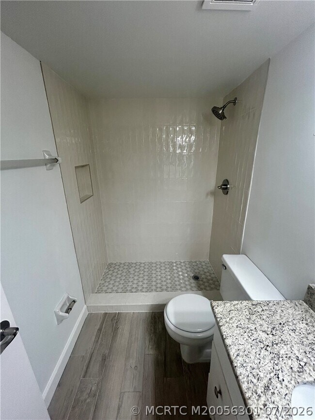 Foto del edificio - 3111 SE Aster Ln
