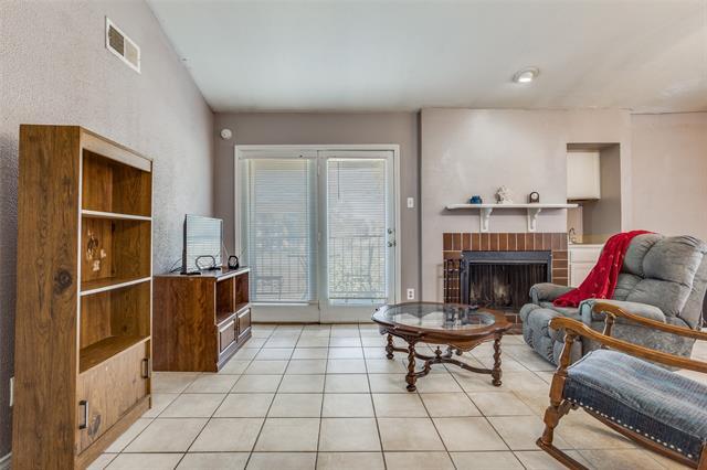 Foto del edificio - 5913 Lake Hubbard Pkwy