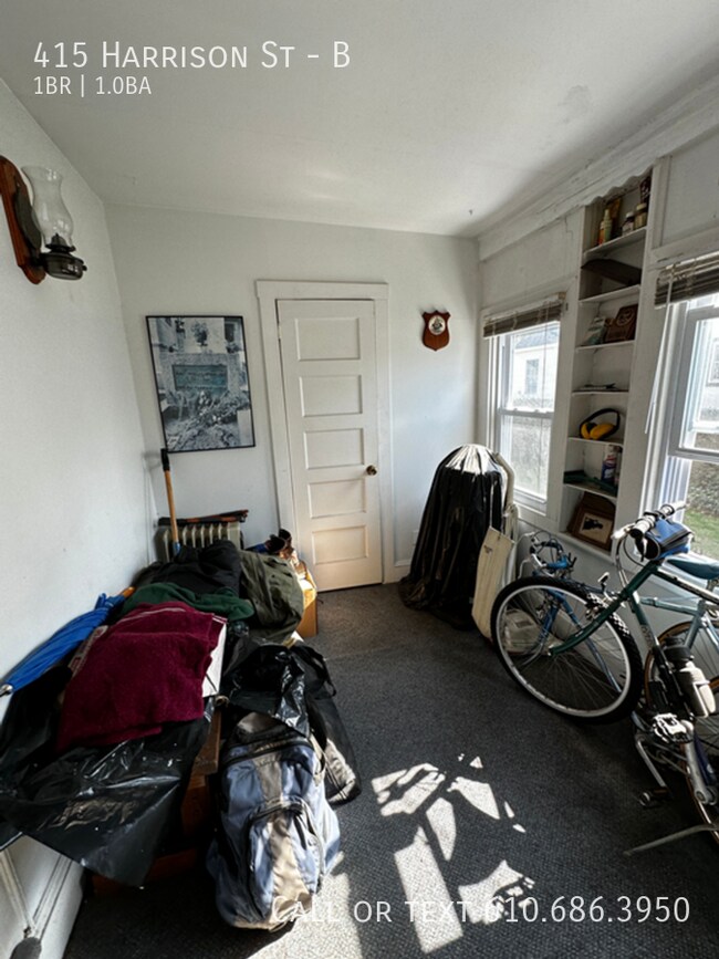 Building Photo - Beautiful 1 Bedroom 1 Bath Apartment in Ri...