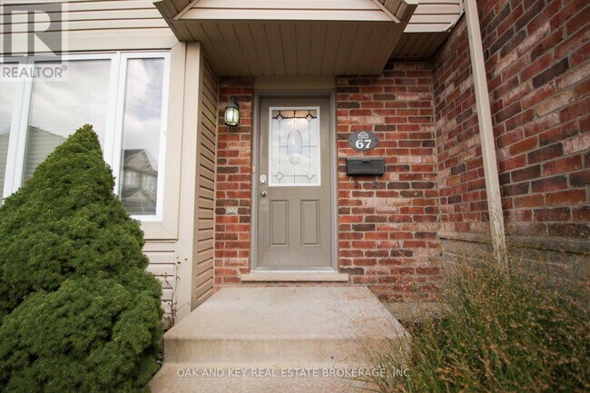 Building Photo - 1625 Purser St