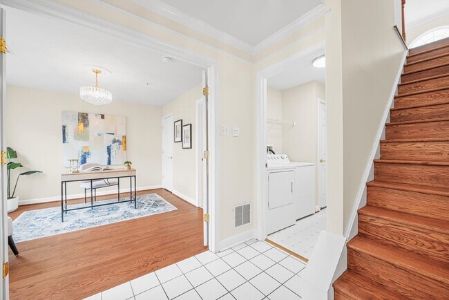 Foto del edificio - 631 Gatestone St