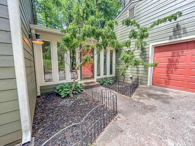 Photo - 3 BR Wooded Retreat in the Heart of East Cobb! House