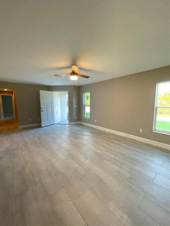 Building Photo - 12075 HENLEY Ave