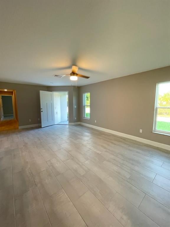 Foto del edificio - 12075 HENLEY Ave