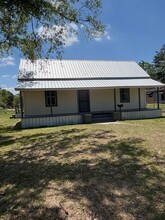 Building Photo - 407 Orange St