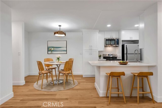 Foto del edificio - 28947 E Thousand Oaks Blvd