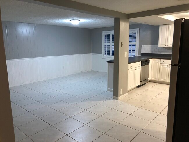 Foto del edificio - 7906 Datura Ln