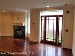 Foto principal - 2 br, 2 bath House - 1300 Kenyon St. NW Apt 1