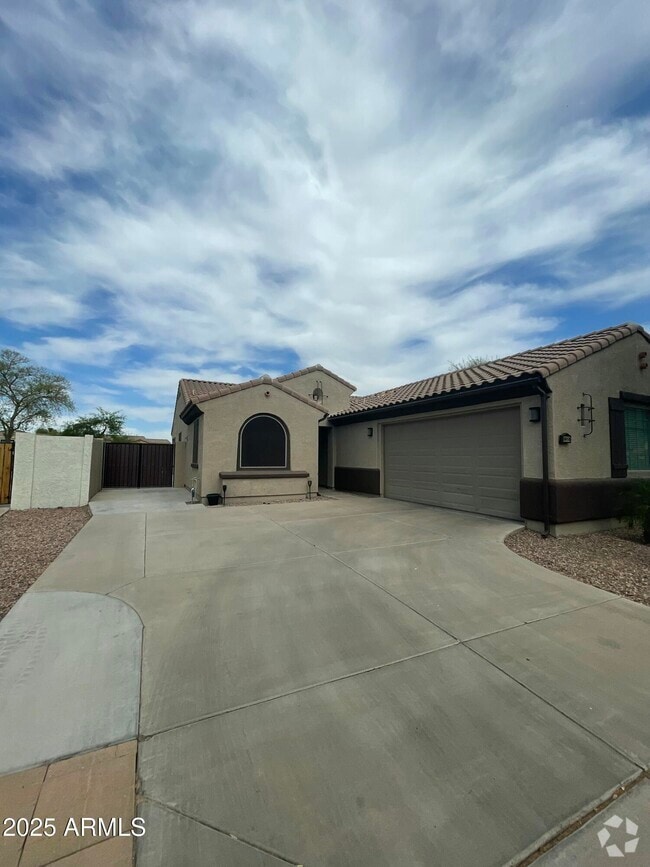 Building Photo - 3810 S Star Canyon Dr