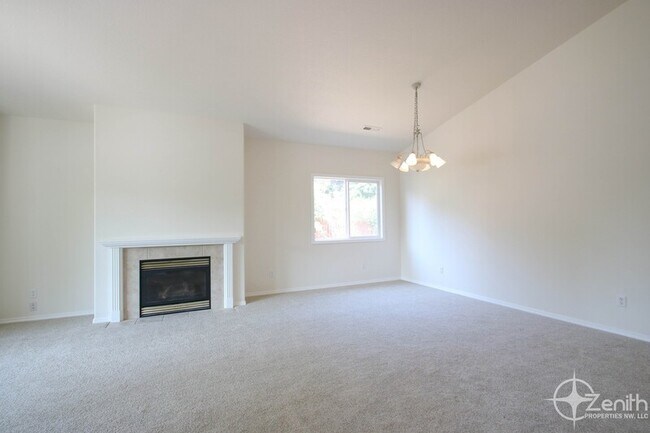 Foto del edificio - 18608 SE 13th Cir