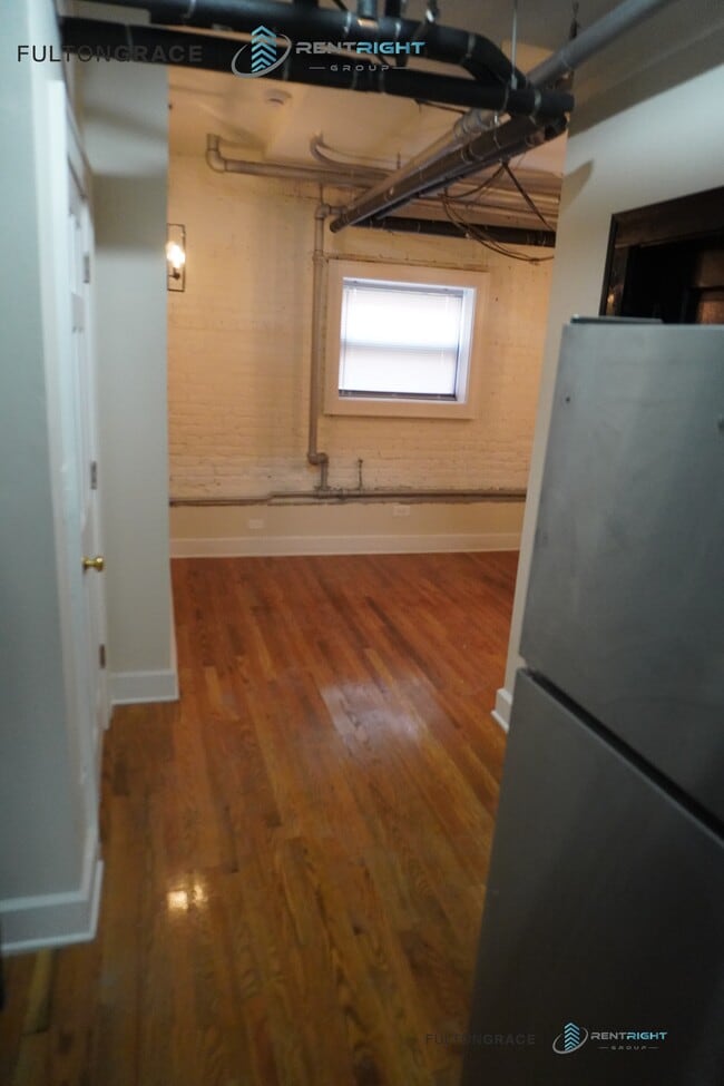 Foto del edificio - 1700-1710 W Albion