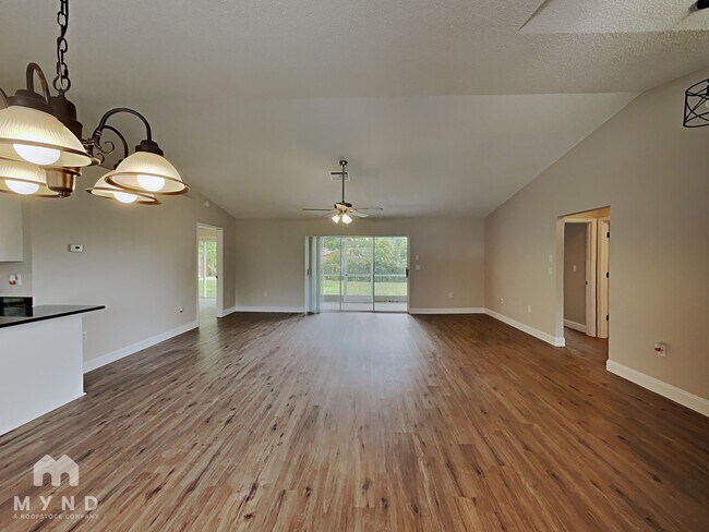 Foto del edificio - 2069 Banbury Ln