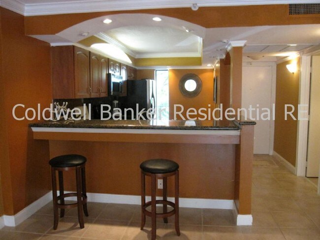 Foto del edificio - 20 Royal Palm Way