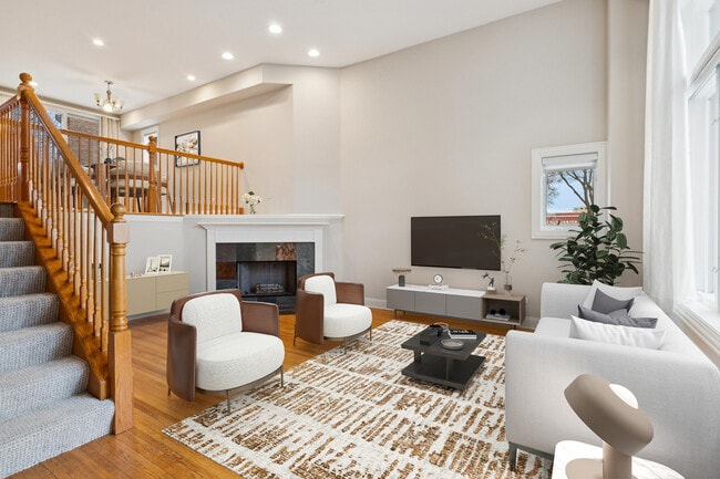 Foto del edificio - 7748 Lincoln Ave