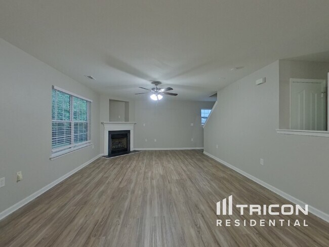 Foto del edificio - 1239 Jordans Pond Ln