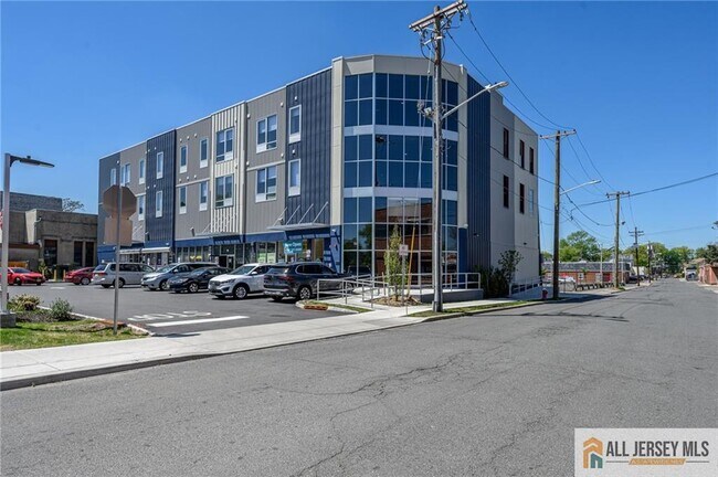 Foto del edificio - 202 W 7th St