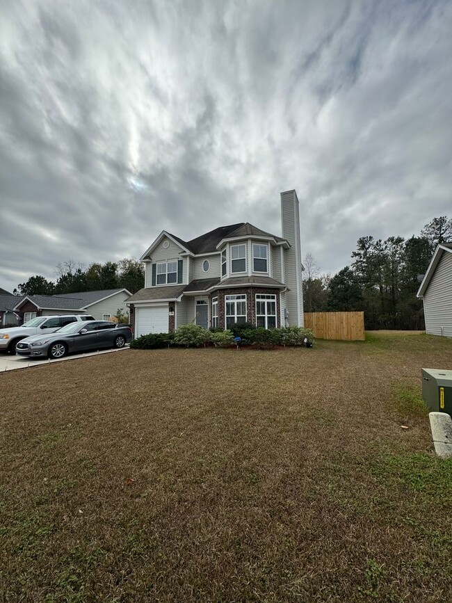 Building Photo - Lovely Two Story Home in Felder Creek!