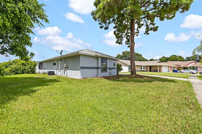 Foto del edificio - 3/2 Rockledge FL Rental - Space Coast!