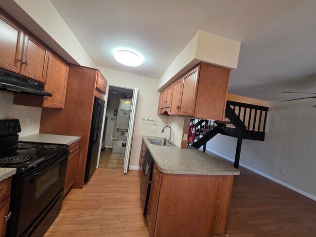 Foto del edificio - 2529 Cottonwood Ct