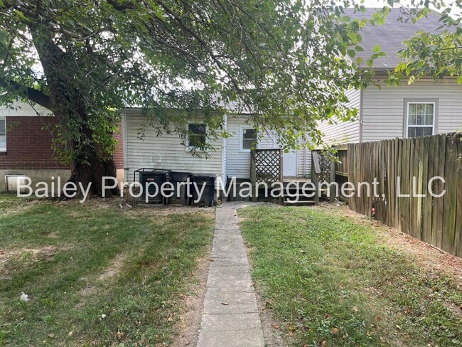 Building Photo - 4021 Sunset Ave