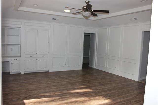 Building Photo - 806 Mt Vernon Dr